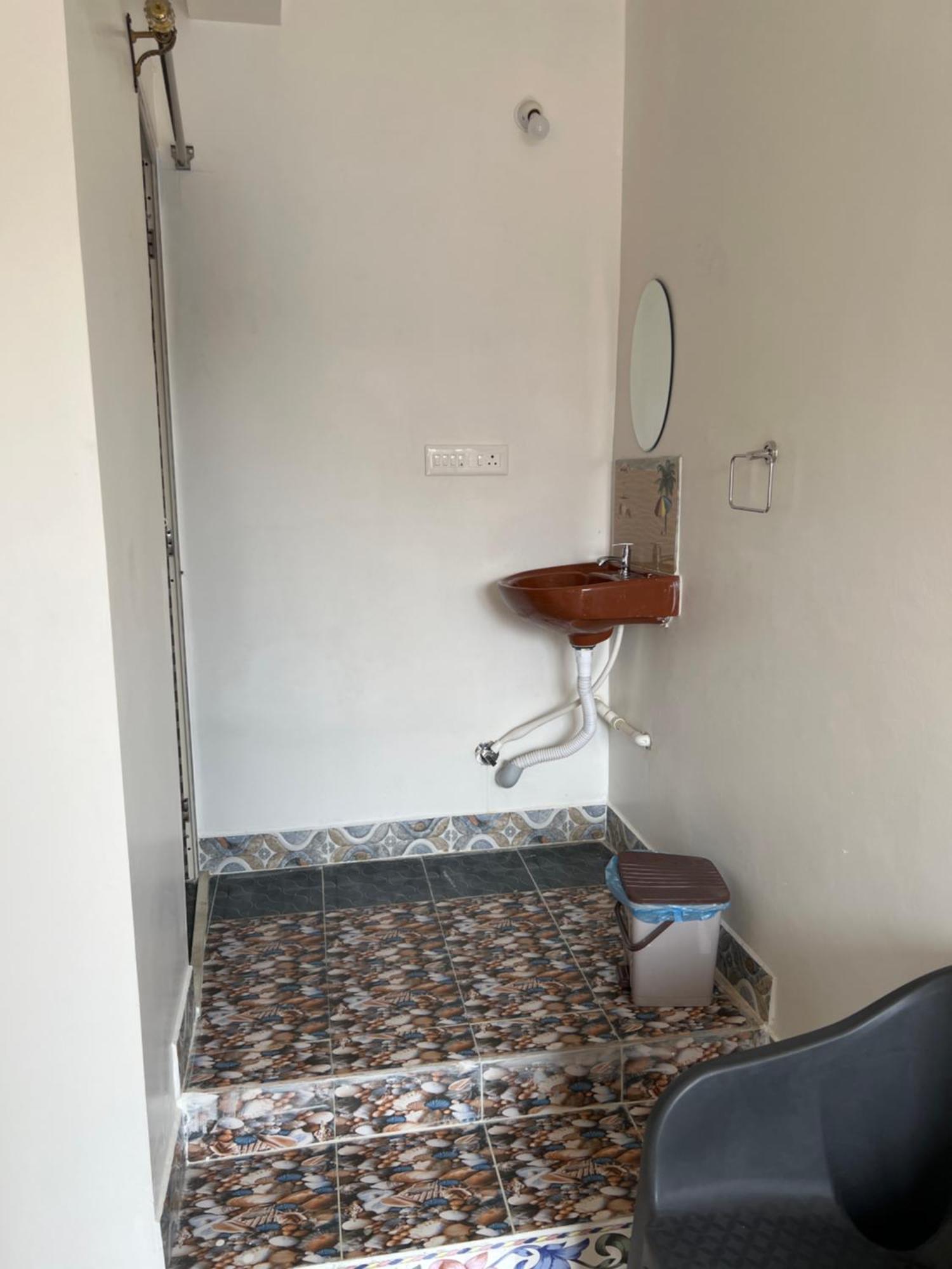 Hotel Kavieya Residency Pūrnānkuppam Exterior foto